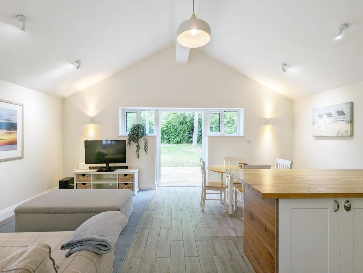 Millside, Bosham Villa Ngoại thất bức ảnh