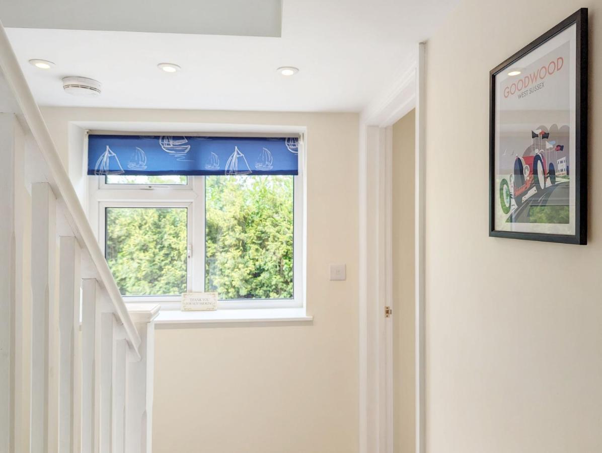 Millside, Bosham Villa Ngoại thất bức ảnh